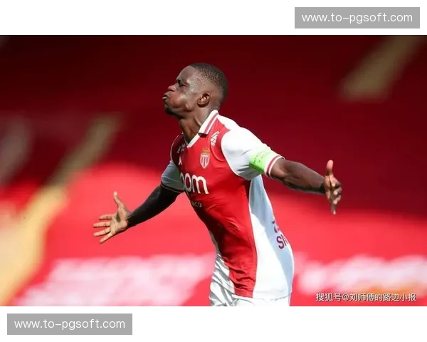 扎卡里亚坐镇中场拦截 摩纳哥攻防两端展现均衡实力 扎卡里亚坐镇中场拦截 摩纳哥攻防两端展现均衡实力